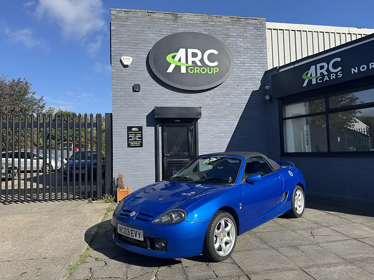 Used 2003 MG Tf Cool Blue Blue - Interior and Exterior details 11