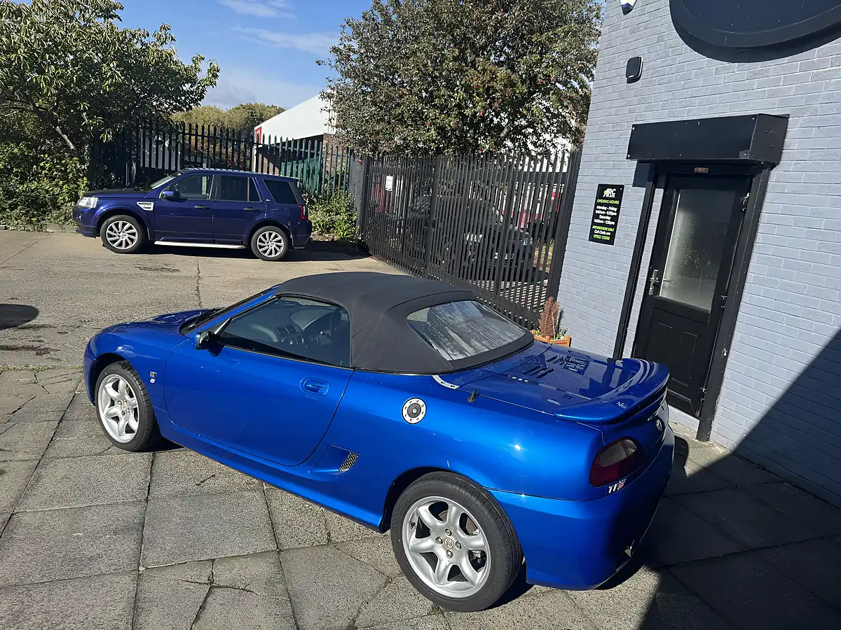 Used 2003 MG Tf Cool Blue Blue - Interior and Exterior details 4