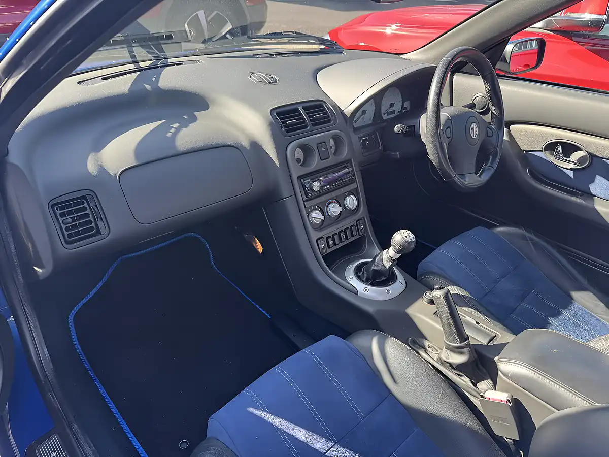 Used 2003 MG Tf Cool Blue Blue - Interior and Exterior details 7