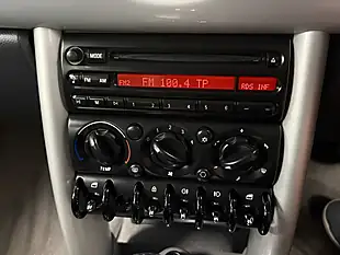 Used 2003 MINI Hatch One Silver - Interior and Exterior details 19
