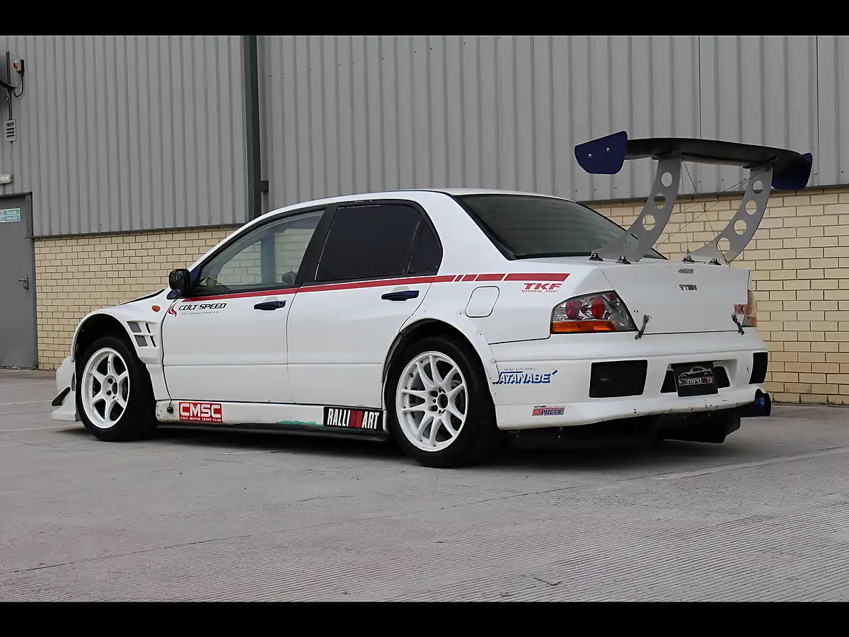 Used 2003 Mitsubishi Lancer Evo 8 RS Oem White - Interior and Exterior details 13
