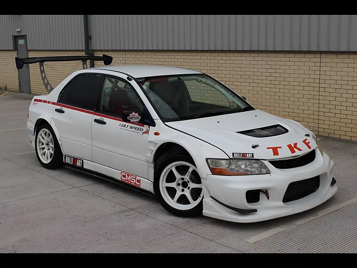 Used 2003 Mitsubishi Lancer Evo 8 RS Oem White - Interior and Exterior details 18