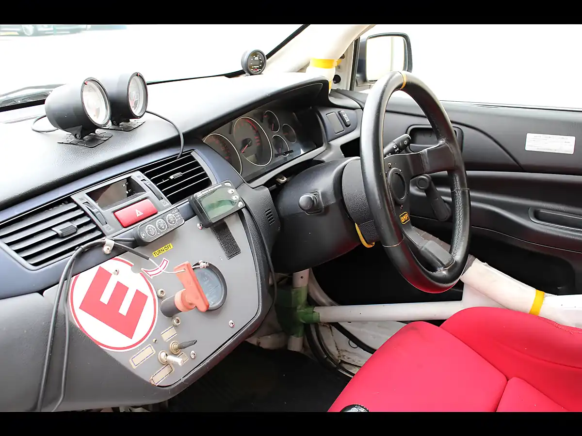 Used 2003 Mitsubishi Lancer Evo 8 RS Oem White - Interior and Exterior details 20