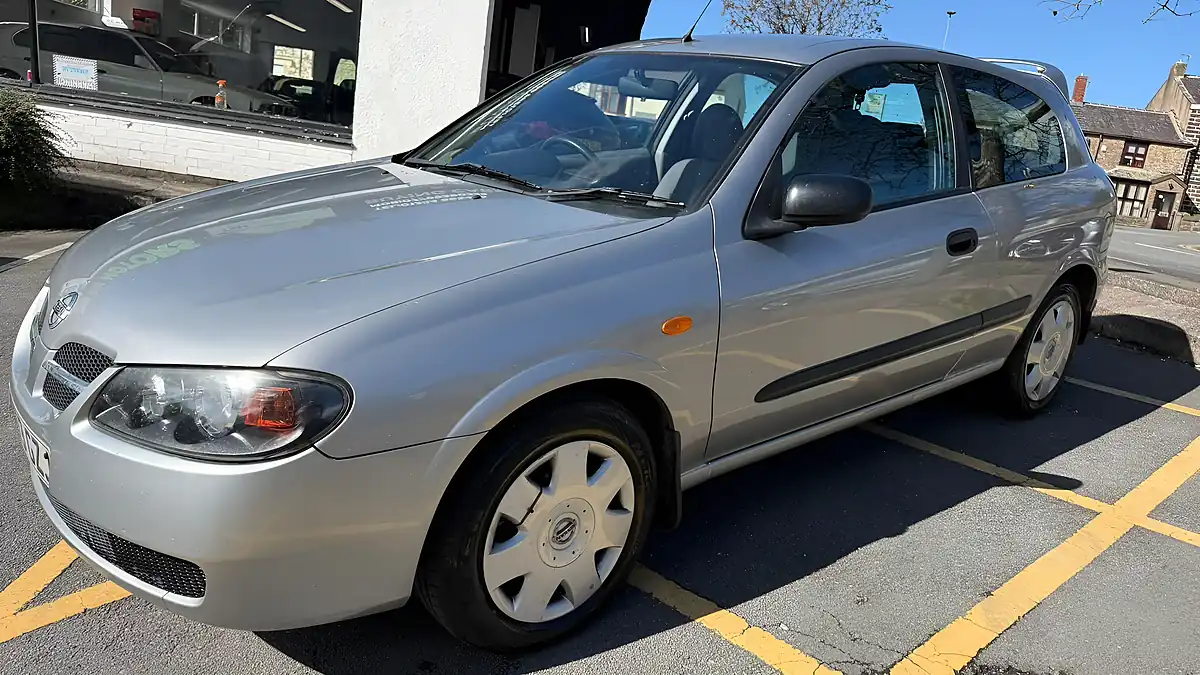 Used 2003 Nissan Almera Pulse Silver - Interior and Exterior details 10