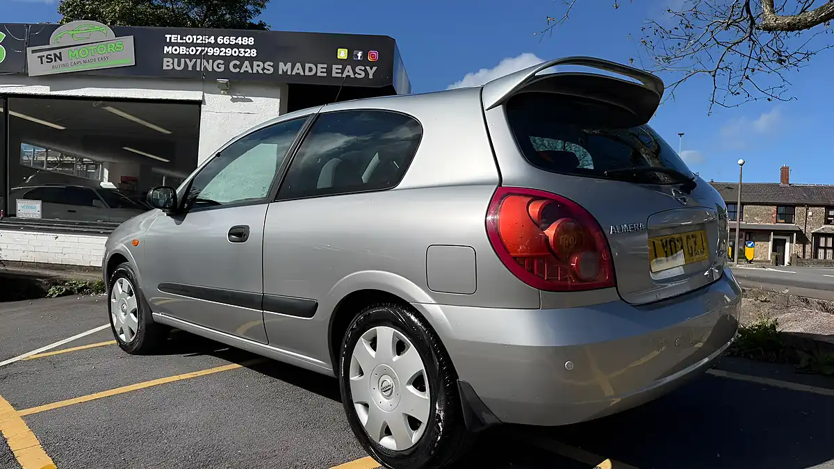 Used 2003 Nissan Almera Pulse Silver - Interior and Exterior details 12