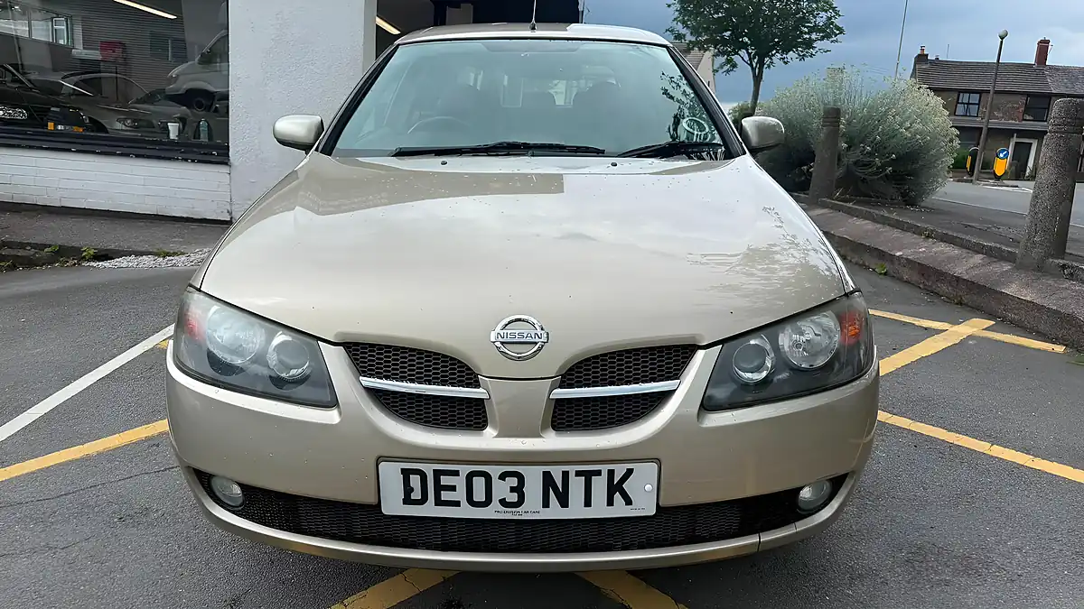 Used 2003 Nissan Almera Sxe Gold - Interior and Exterior details 2