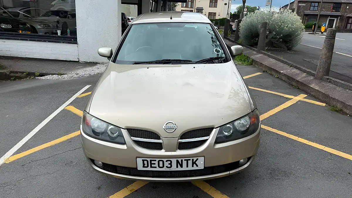 Used 2003 Nissan Almera Sxe Gold - Interior and Exterior details 9