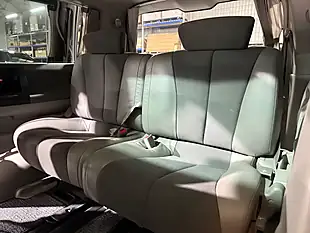 Used 2003 Nissan Elgrand Highway Star Silver - Interior and Exterior details 15
