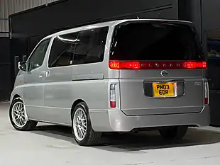 Used 2003 Nissan Elgrand Highway Star Silver - Interior and Exterior details 5