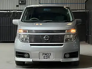 Used 2003 Nissan Elgrand Highway Star Silver - Interior and Exterior details 7