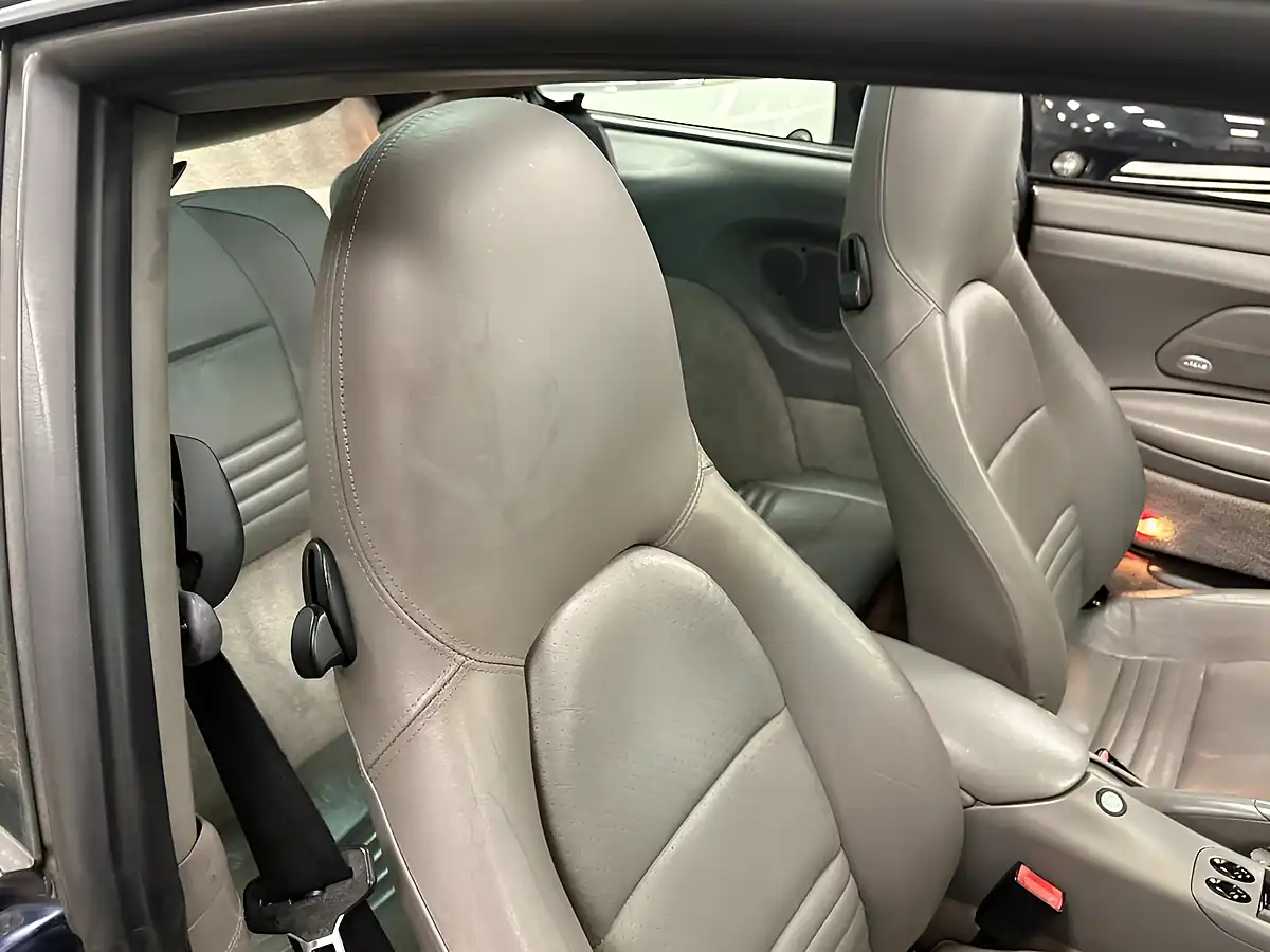 Used 2003 Porsche 911 Targa Blue - Interior and Exterior details 15