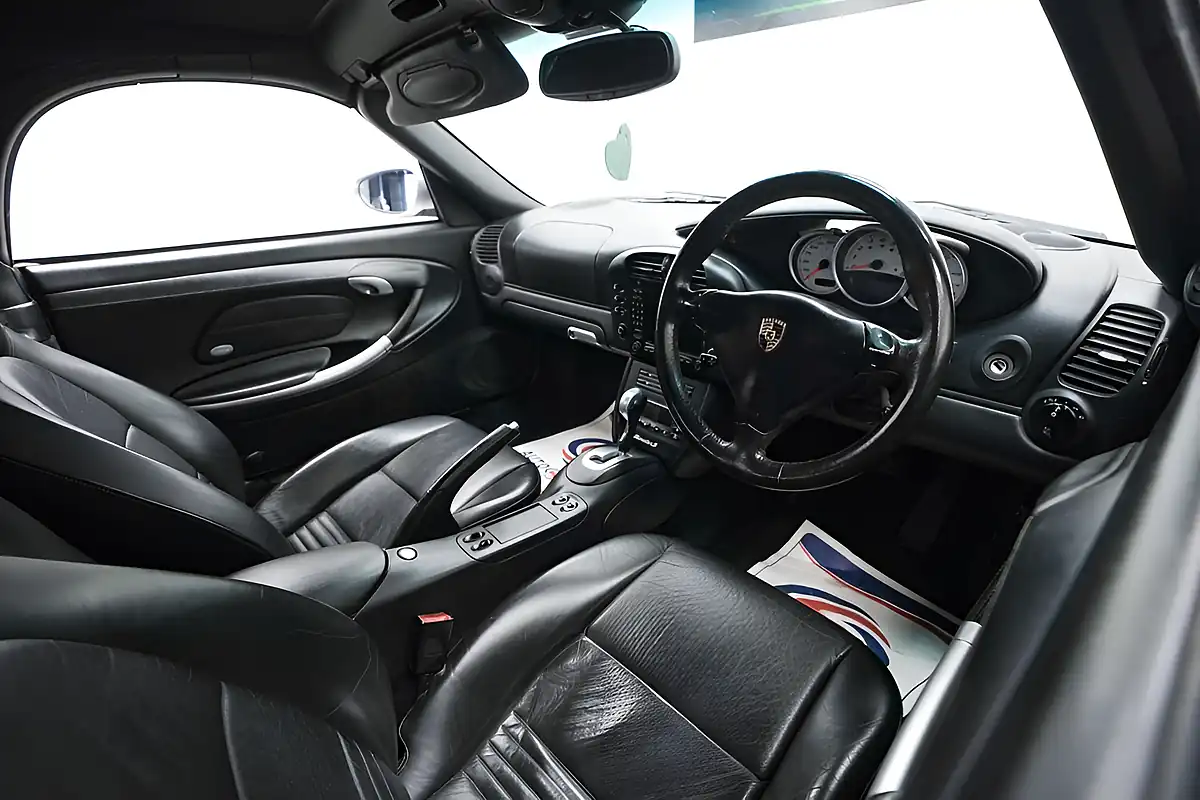 Used 2003 Porsche Boxster 986 S Silver - Interior and Exterior details 9