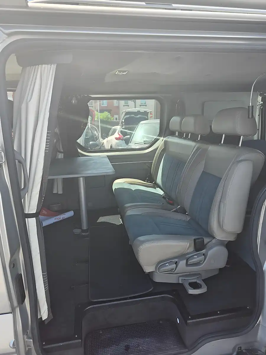 Used 2003 Renault Trafic SL27 Silver - Interior and Exterior details 17