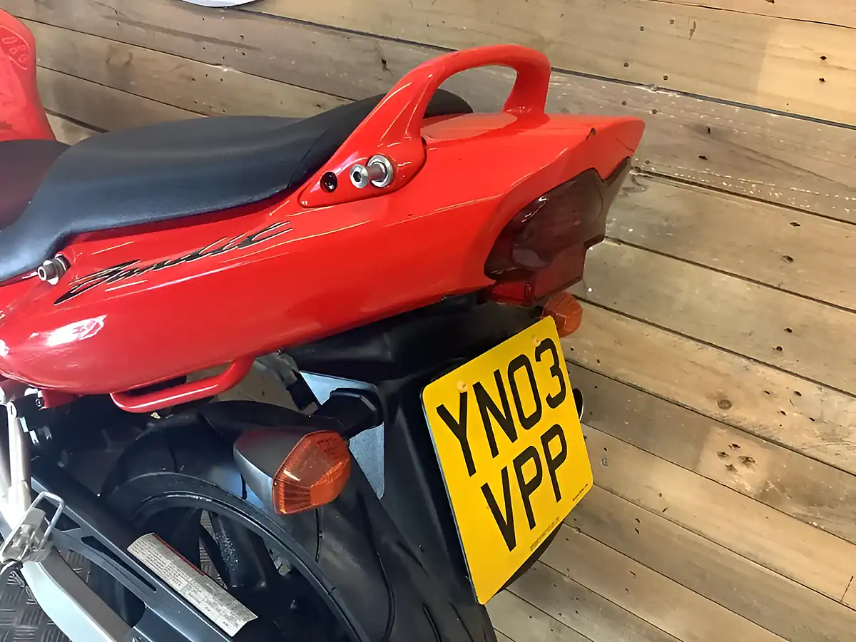 Used 2003 Suzuki Gsf Bandit - Interior and Exterior details 11