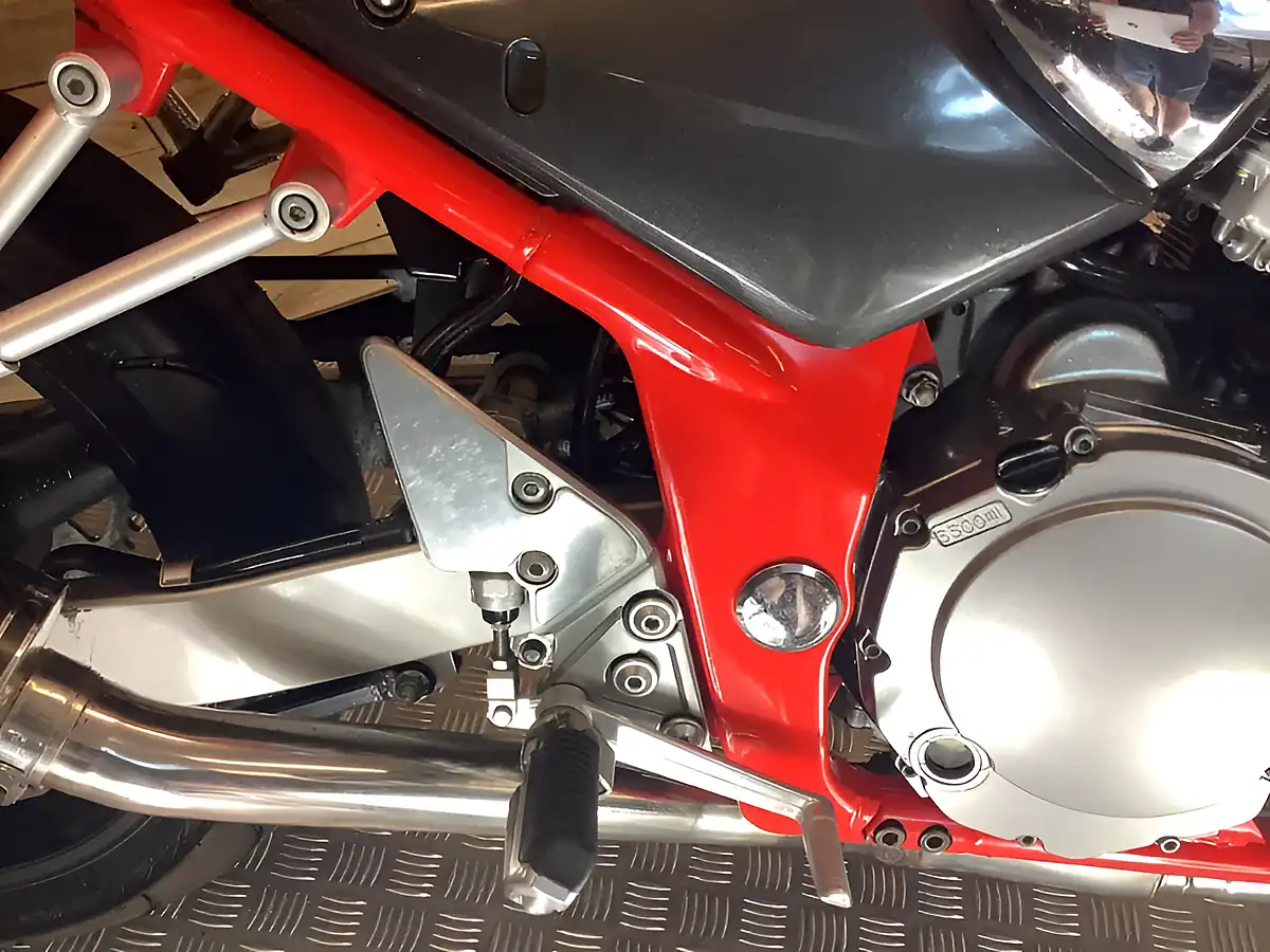 Used 2003 Suzuki Gsf Bandit - Interior and Exterior details 15
