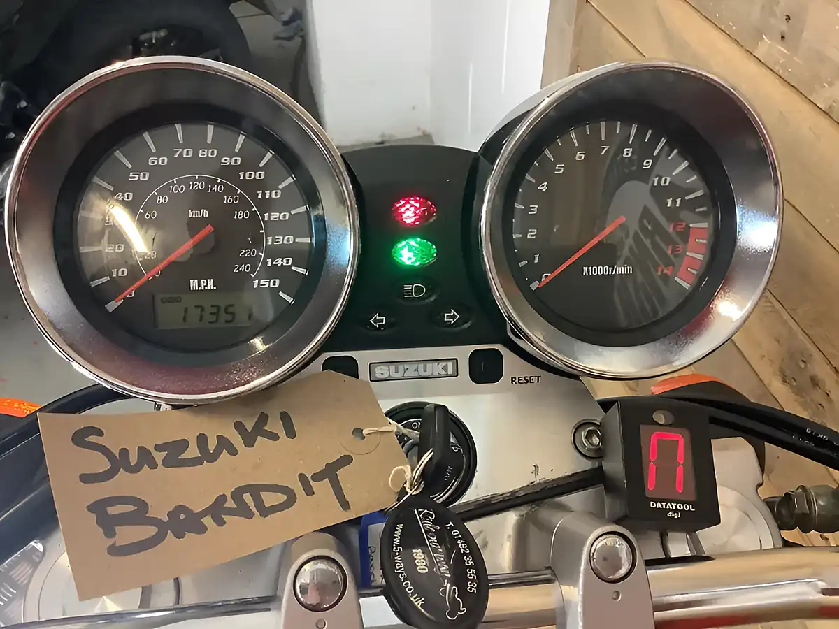 Used 2003 Suzuki Gsf Bandit - Interior and Exterior details 6