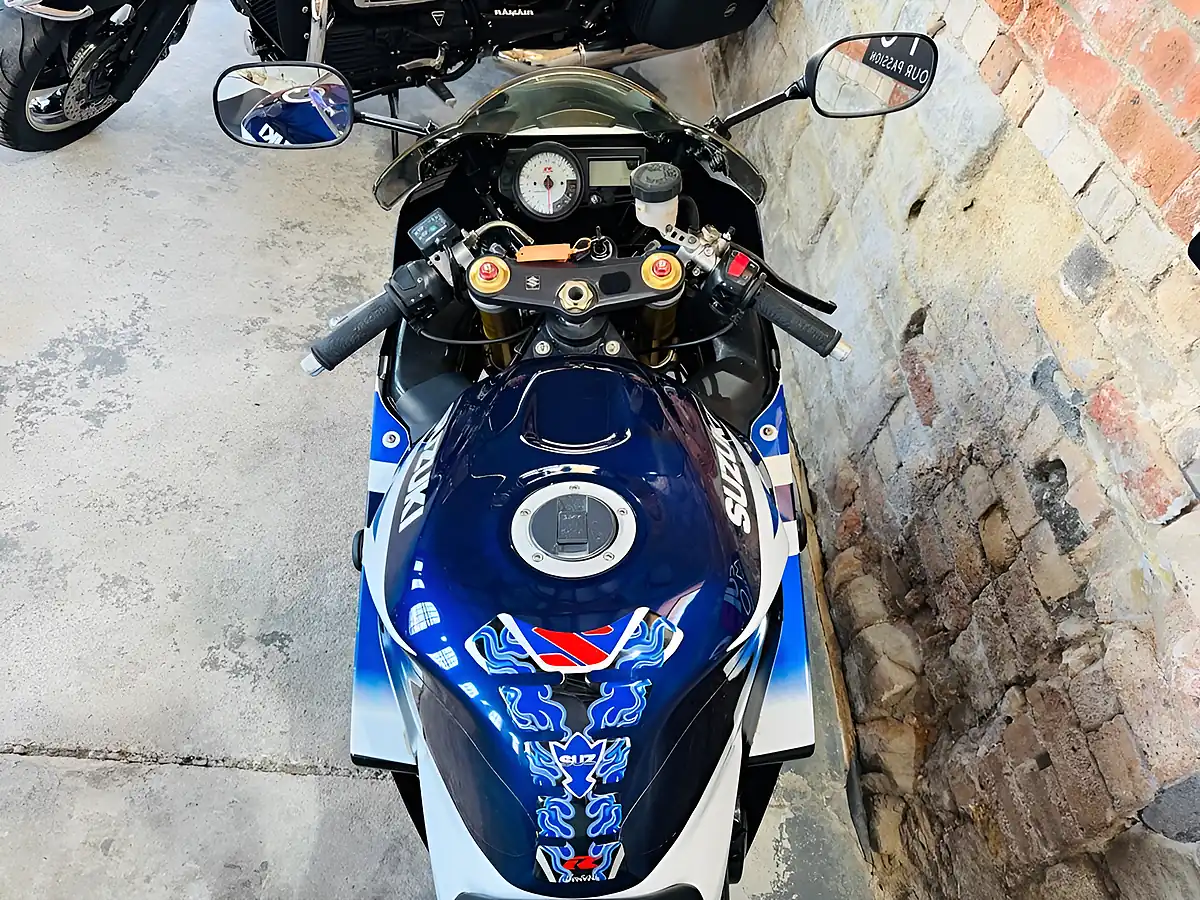 Used 2003 Suzuki Gsx-R1000 K3 Blue - Interior and Exterior details 20