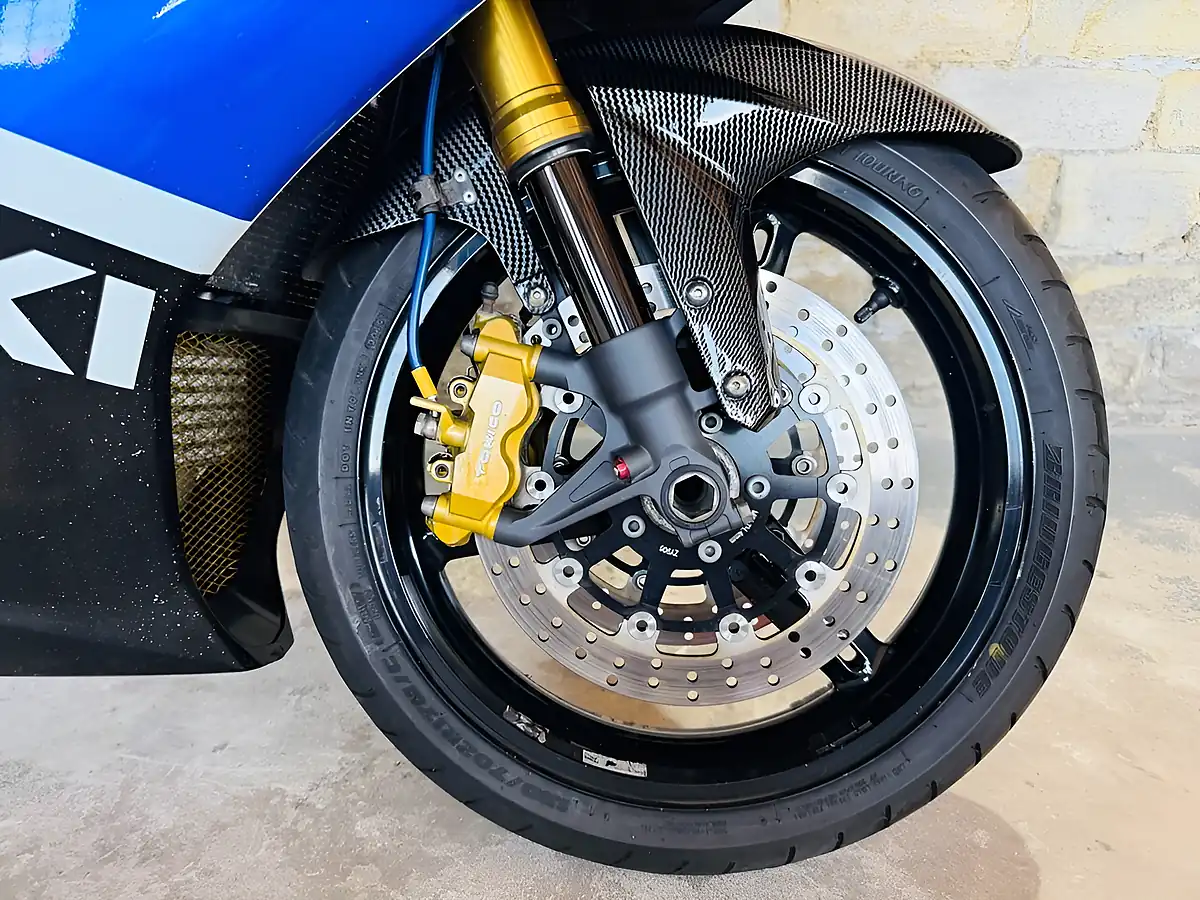 Used 2003 Suzuki Gsx-R1000 K3 Blue - Interior and Exterior details 5