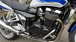 Used 2003 Suzuki GSX1400 K3 Blue/White - Interior and Exterior details 6