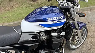 Used 2003 Suzuki GSX1400 K3 Blue/White - Interior and Exterior details 8
