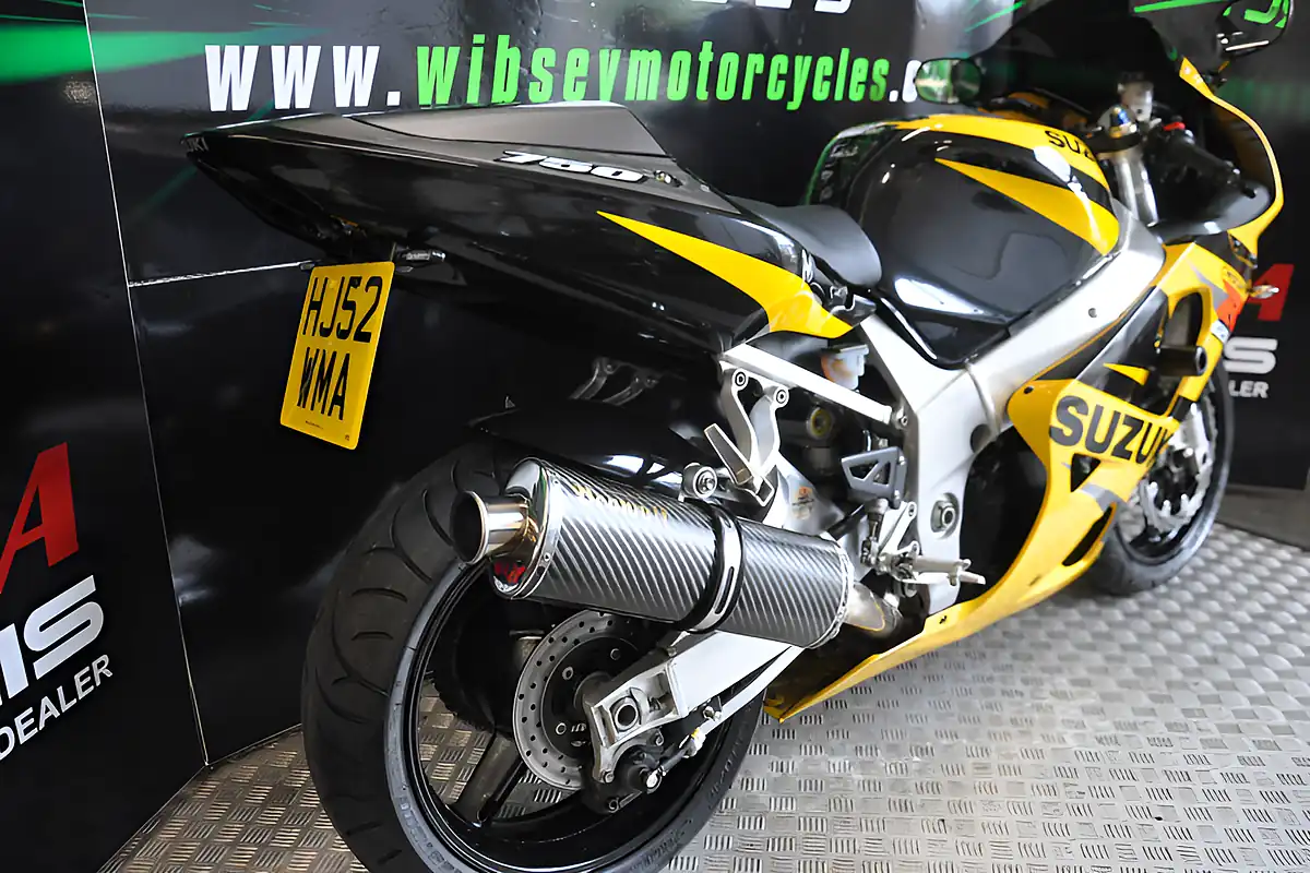 Used 2003 Suzuki GSXR750 Yellow - Interior and Exterior details 18