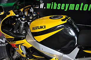 Used 2003 Suzuki GSXR750 Yellow - Interior and Exterior details 9