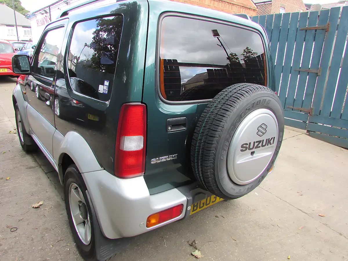 Used 2003 Suzuki Jimny Jlx Green - Interior and Exterior details 4