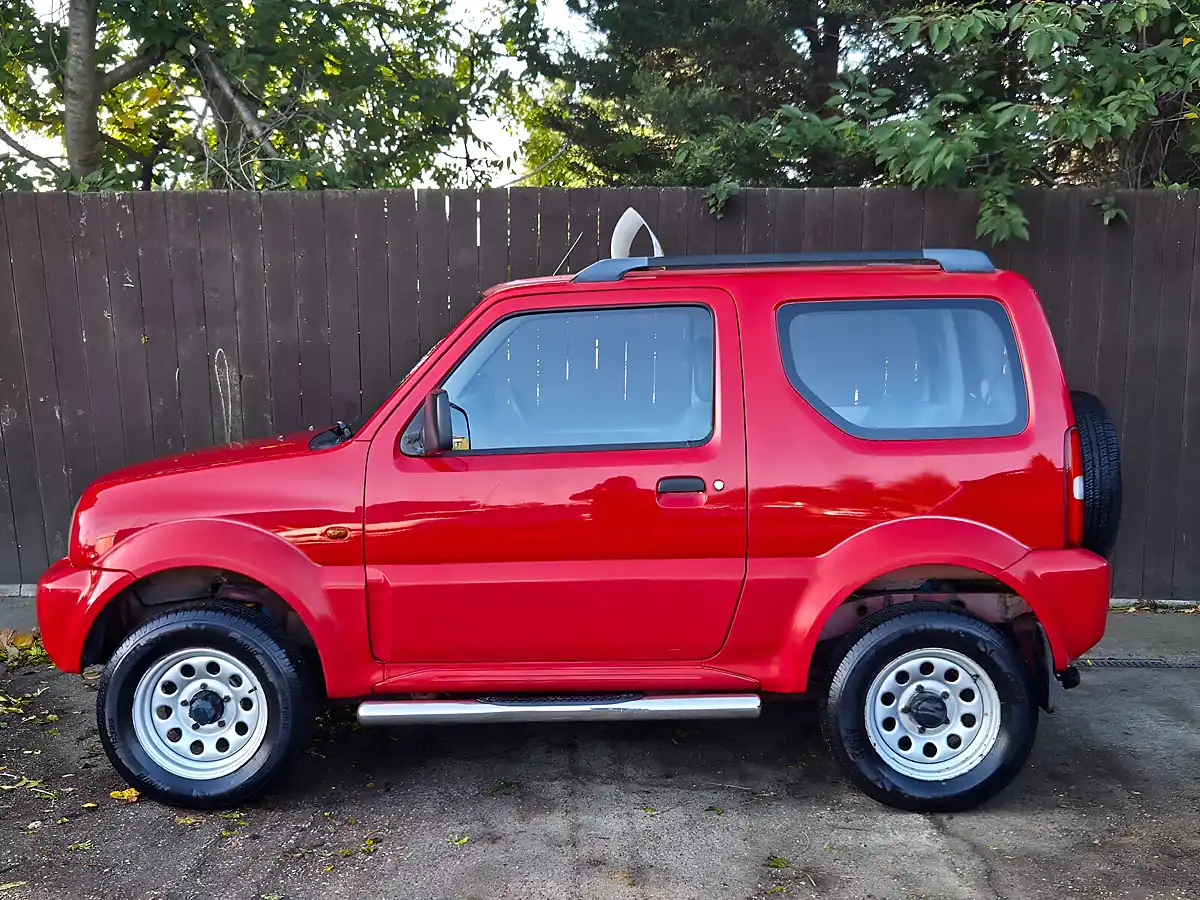 Used 2003 Suzuki Jimny Jlx Red - Interior and Exterior details 4