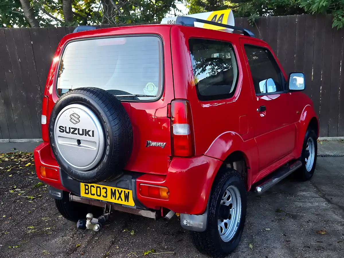 Used 2003 Suzuki Jimny Jlx Red - Interior and Exterior details 7