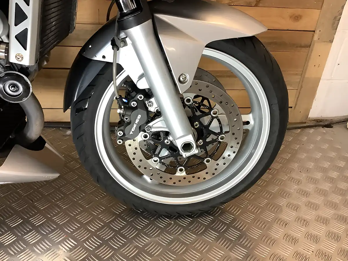 Used 2003 Suzuki Sv S - Interior and Exterior details 18