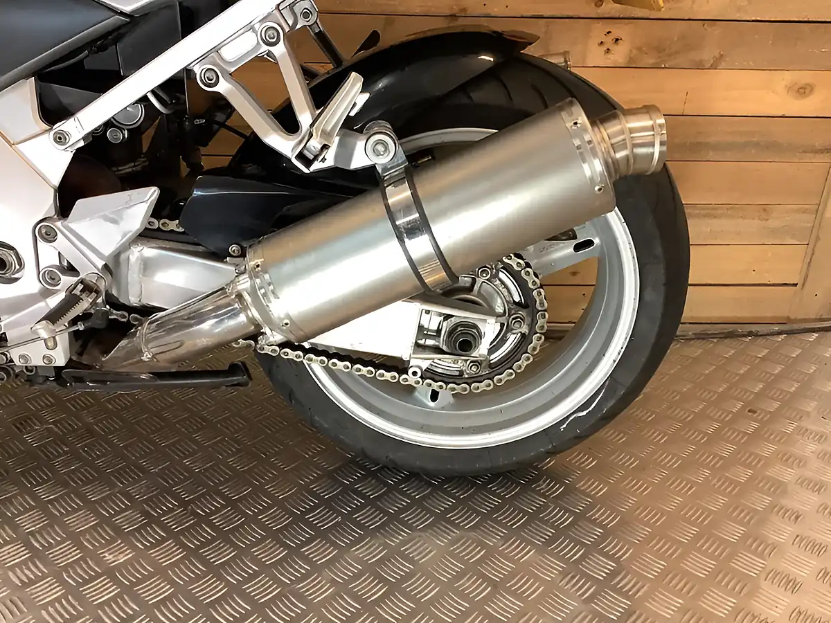 Used 2003 Suzuki Sv S - Interior and Exterior details 19