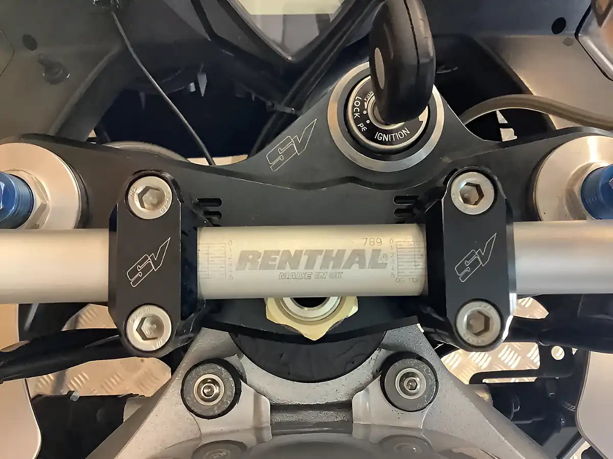 Used 2003 Suzuki Sv S - Interior and Exterior details 8
