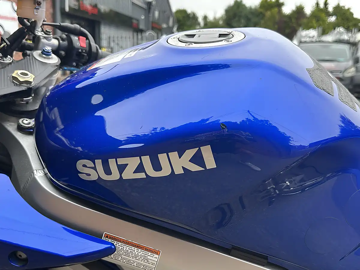 Used 2003 Suzuki SV1000 SK3 Blue - Interior and Exterior details 16