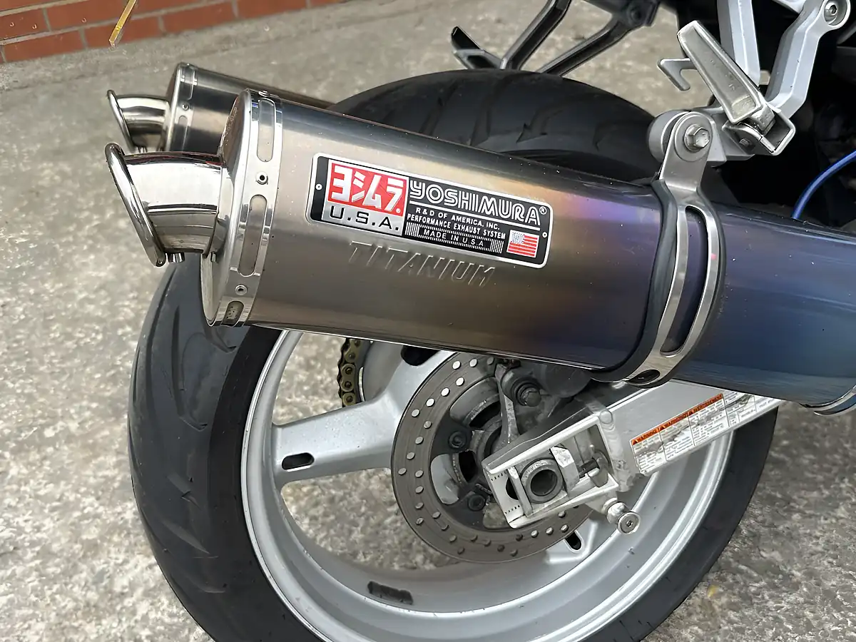 Used 2003 Suzuki SV1000 SK3 Blue - Interior and Exterior details 5