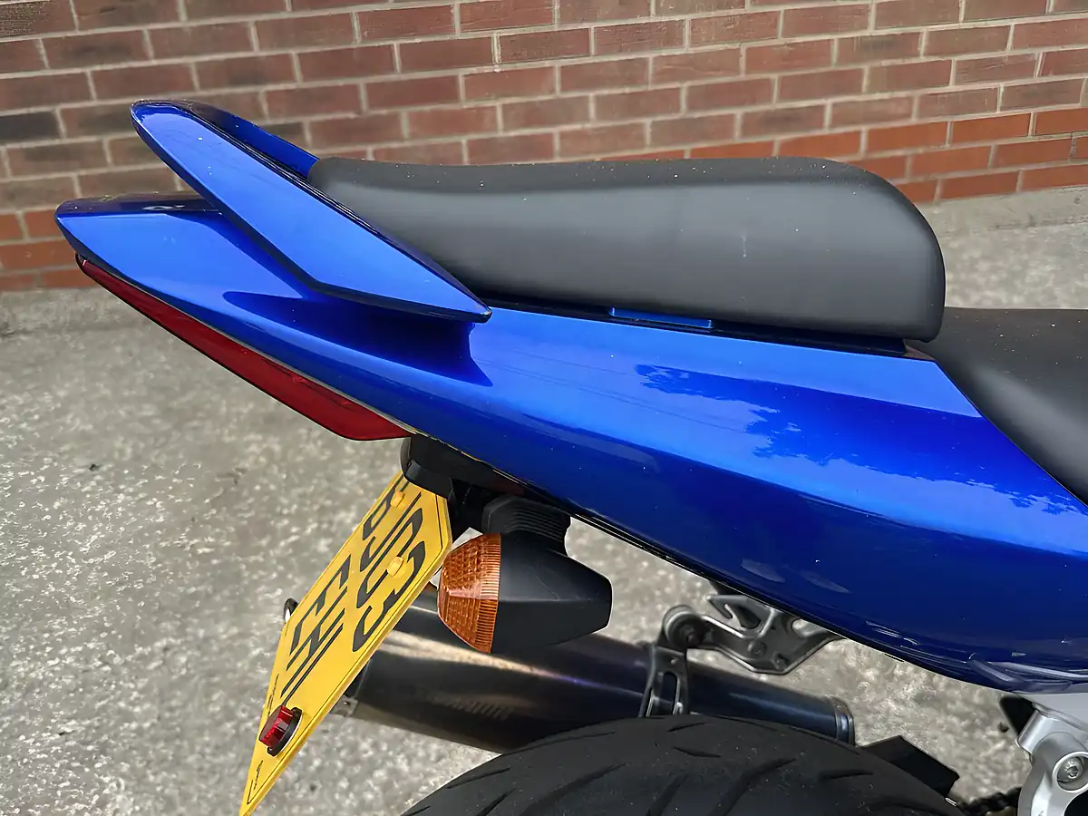 Used 2003 Suzuki SV1000 SK3 Blue - Interior and Exterior details 6