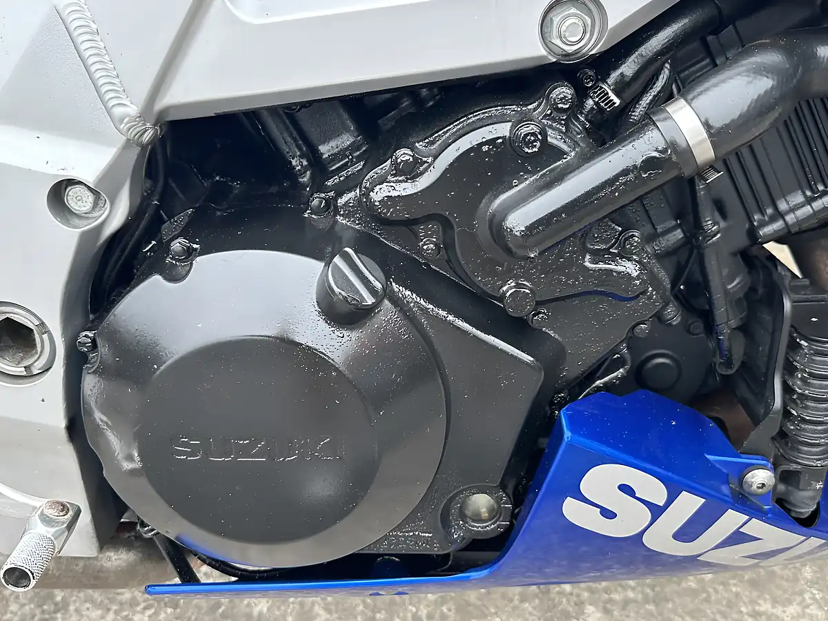 Used 2003 Suzuki SV1000 SK3 Blue - Interior and Exterior details 8