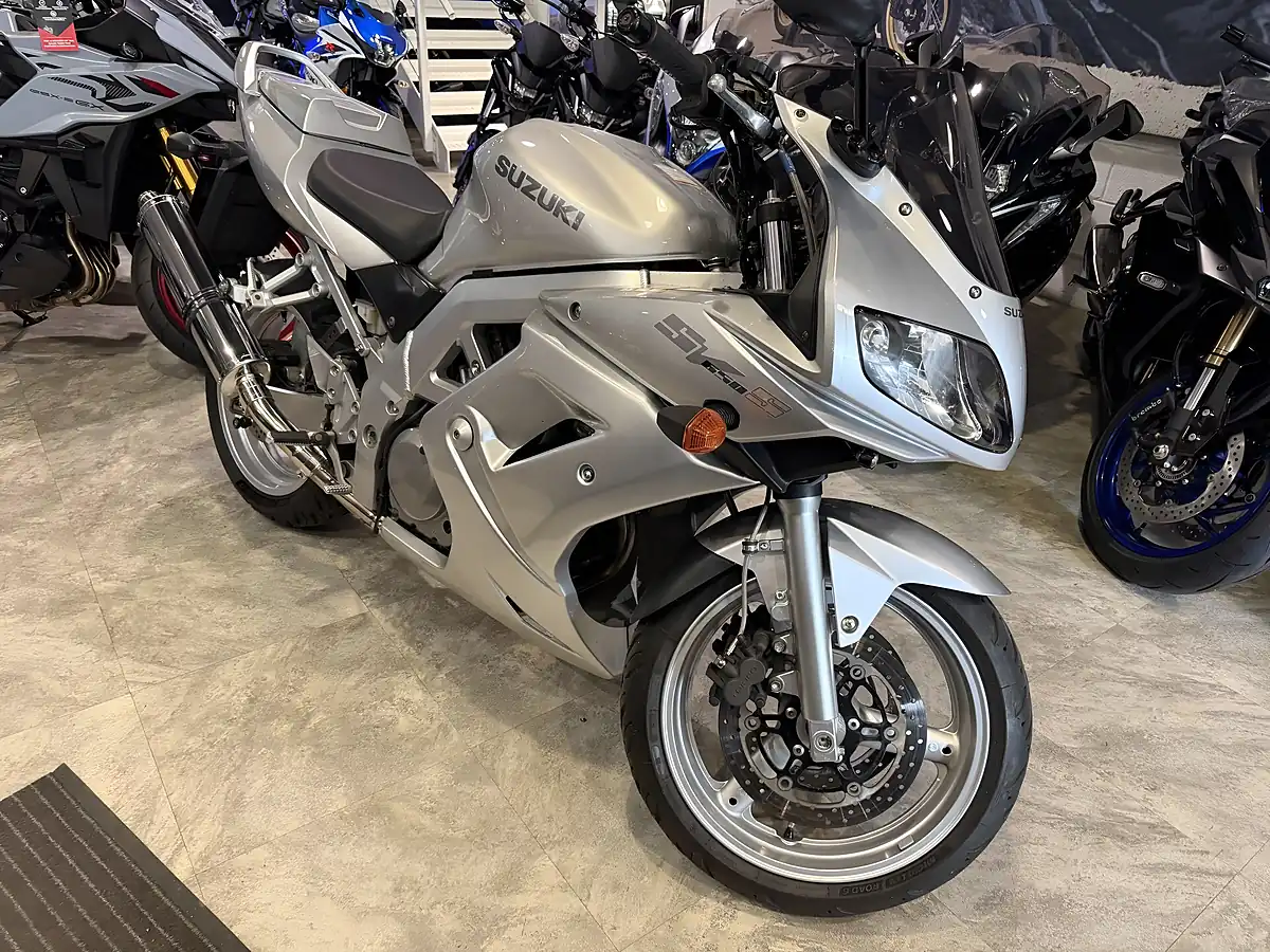 Used 2003 Suzuki SV650S - Front View
