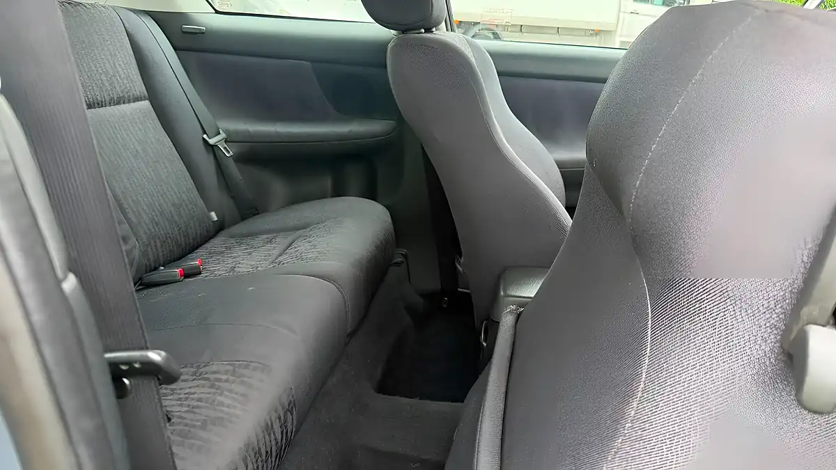 Used 2003 Toyota Corolla T3 Grey - Interior and Exterior details 16
