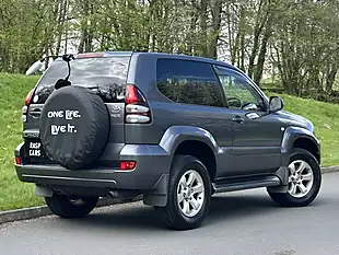 Used 2003 Toyota Land Cruiser Rz Prado Swb 3 Door Grey - Interior and Exterior details 9