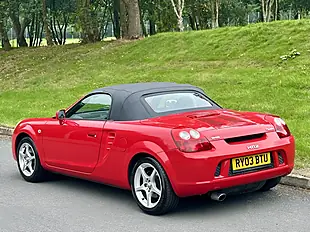 Used 2003 Toyota MR2 Roadster Red - Interior and Exterior details 14