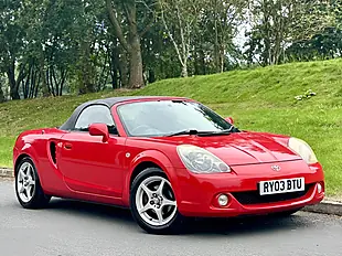 Used 2003 Toyota MR2 Roadster Red - Interior and Exterior details 15