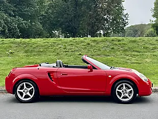 Used 2003 Toyota MR2 Roadster Red - Interior and Exterior details 4
