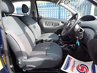 Used 2003 Toyota Yaris T Spirit Blue - Interior and Exterior details 10