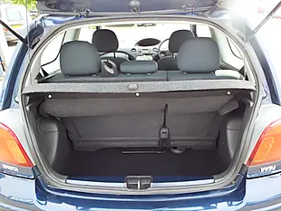 Used 2003 Toyota Yaris T Spirit Blue - Interior and Exterior details 11