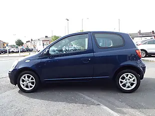 Used 2003 Toyota Yaris T Spirit Blue - Interior and Exterior details 4