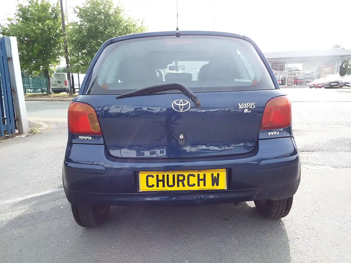 Used 2003 Toyota Yaris T Spirit Blue - Interior and Exterior details 6