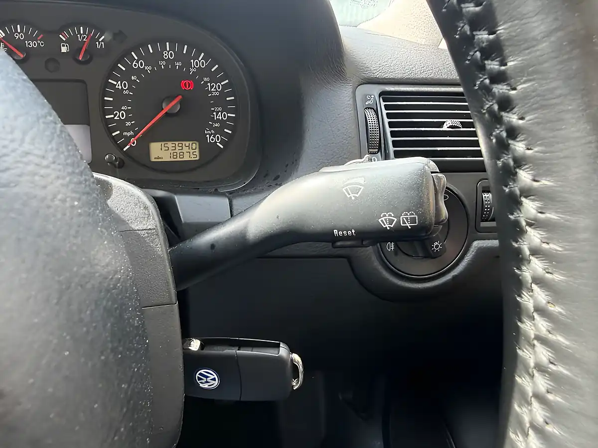 Used 2003 Volkswagen Golf GT Grey - Interior and Exterior details 19