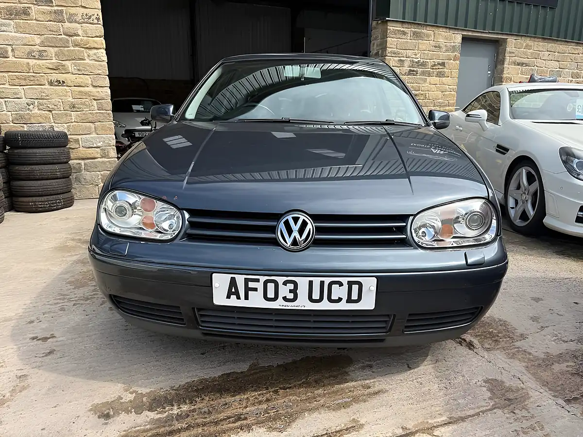 Used 2003 Volkswagen Golf GT Grey - Interior and Exterior details 2