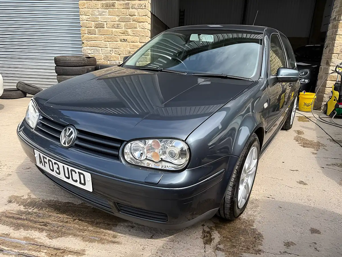Used 2003 Volkswagen Golf GT Grey - Interior and Exterior details 3