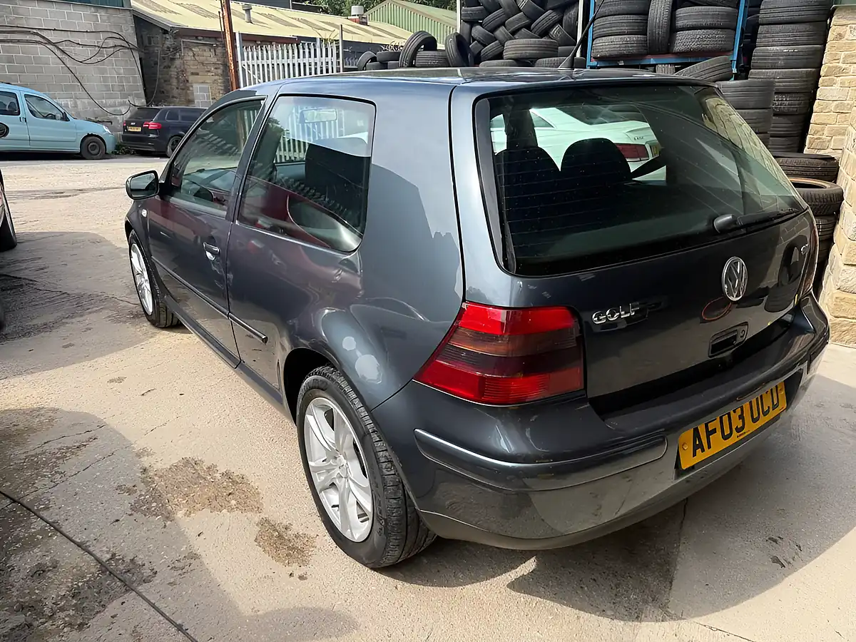 Used 2003 Volkswagen Golf GT Grey - Interior and Exterior details 6
